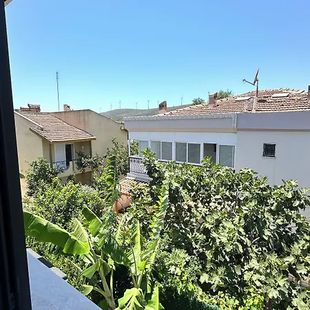 Lui Alacati Çeşme