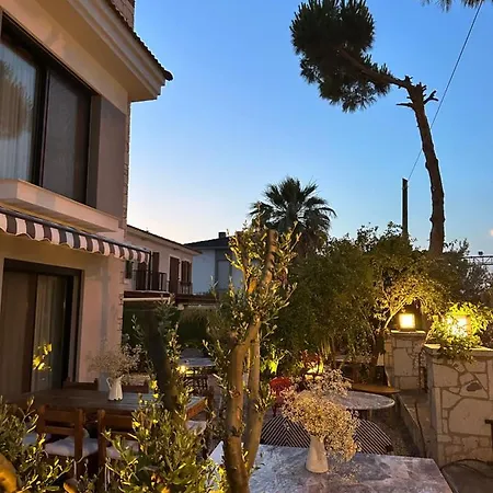 Lui Alaçatı Otel Çeşme