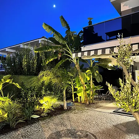 Lui Alaçatı Otel *