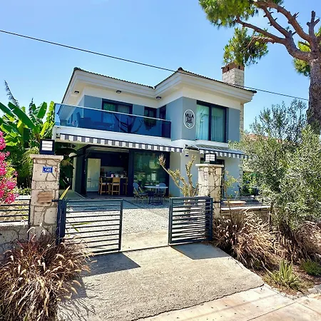 Lui Alaçatı * Çeşme