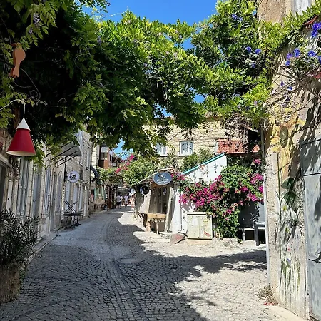 Lui Alaçatı Çeşme